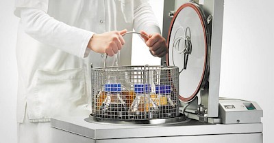 Використання автоклавів для стерилізації та безпеки