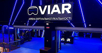 У Cosmo Multimall відкрилися VR-клуб Viar та книгарня КнигоЛенд (+фото)