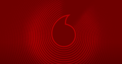 Ролики тижня: Maudau, Vodafone, hotline.finance, Київхліб та благодійна «Freedom піца 2.0» на полицях box експрес маркет