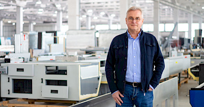 Oleg Antonenko, Aisberg: On Effective Customized Equipment for Retail and Creative Engineering