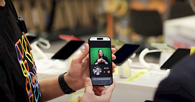 Фокстрот масштабував сервіс жестової мови в усіх 126 магазинах мережі