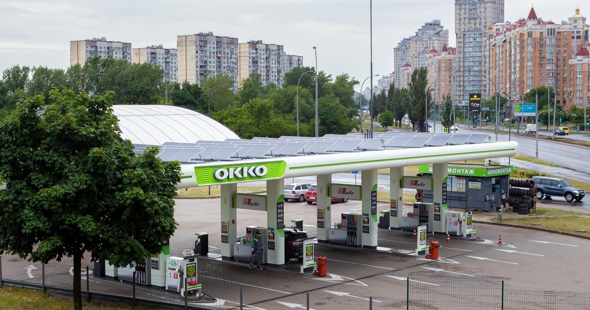 ОККО довела кількість сонячних електростанцій на своїх АЗК до 244