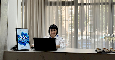 Сеть химчисток KIMS открыла новый приемный пункт в Киеве в отеле Национальный