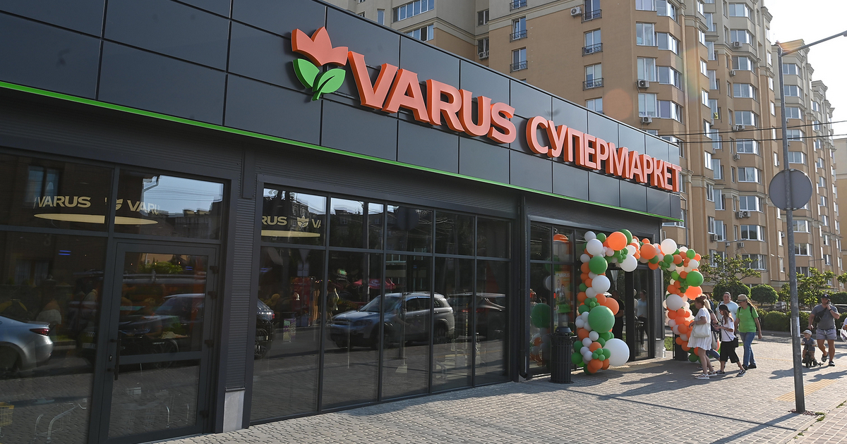 Новый супермаркет Varus открылся в Софиевской Борщаговке (+фото)