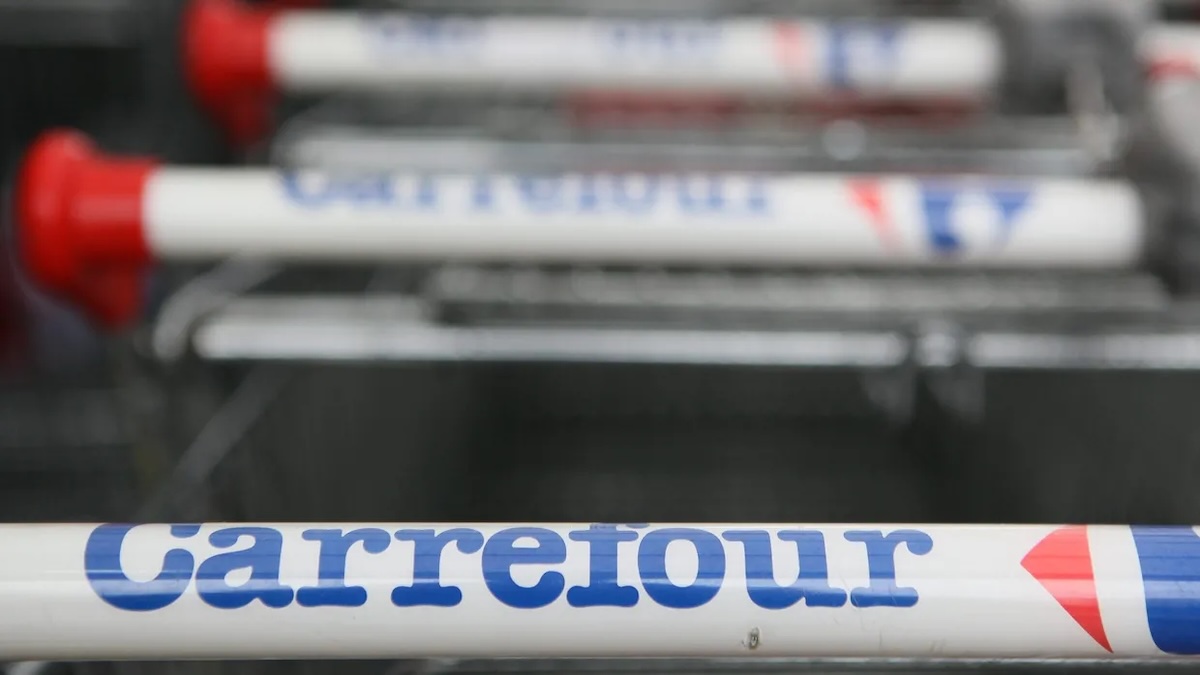 Власник Сільпо став франчайзі французької мережі Carrefour в Польщі