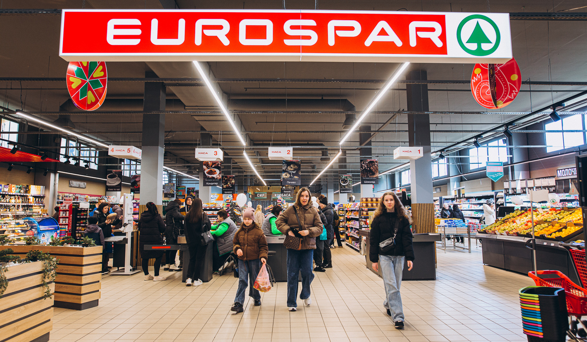 Новий супермаркет EUROSPAR відкрився в Бурштині (+фото)