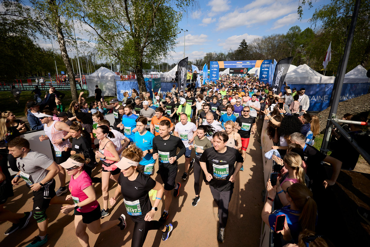 Мережа аптек “Бажаємо Здоров’я” вже вдруге стала  генеральним партнером Київського півмарафону Незламності