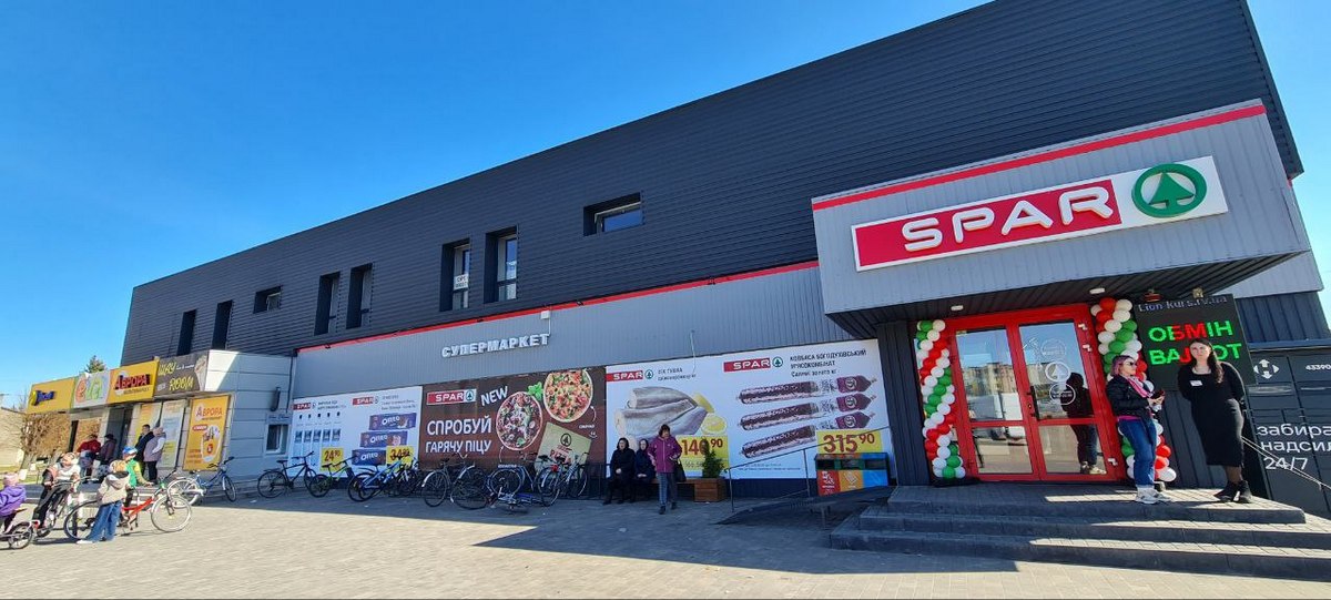 Мережа SPAR відкрила новий супермаркет у селищі Стара Вижівка на Волині (+фото)