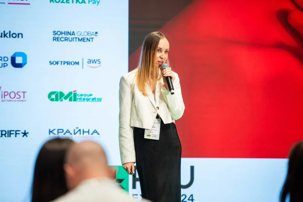 Кристина Башлий, SOVA: Коллаборации как драйвер роста бренда