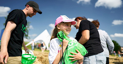 Мамазліт під Вітряками: у Києві відбувся сімейний фестиваль за підтримки Novus