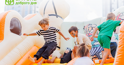 Аптека Доброго Дня и дети поблагодарили военных