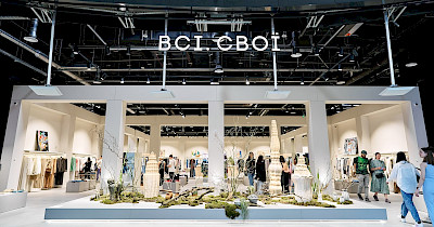 Всі. Свої відкрили новий простір українських брендів у ТРЦ Respublika Park (+фото)