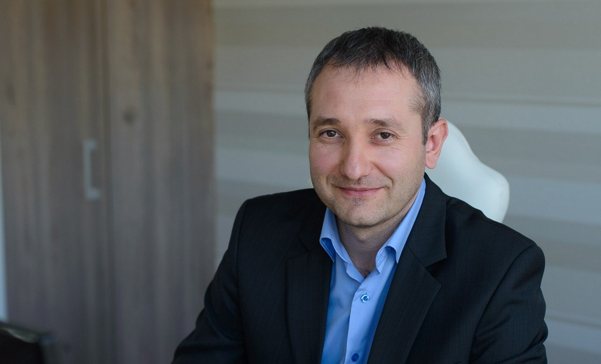 З 1 листопада 2023 року новим CEO мережі Будинок іграшок став Роман Горошко