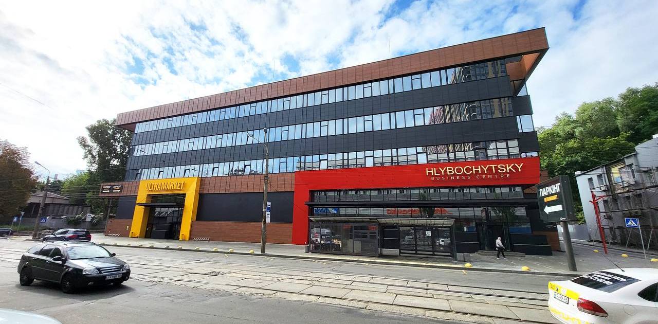 Над Ultramarket на Глибочицькій у Києві відкриється новий магазин скандинавської мережі JYSK