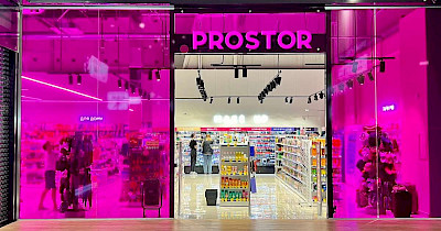 В цветах Барби: как выглядит новый магазин Prostor в ТРЦ Respublika Park (фотообзор)