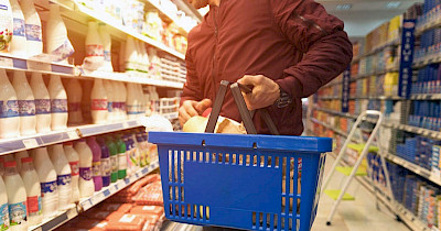 Клиентская лояльность во время войны: какие отрасли стали вызывать большее уважение, а какие – наоборот