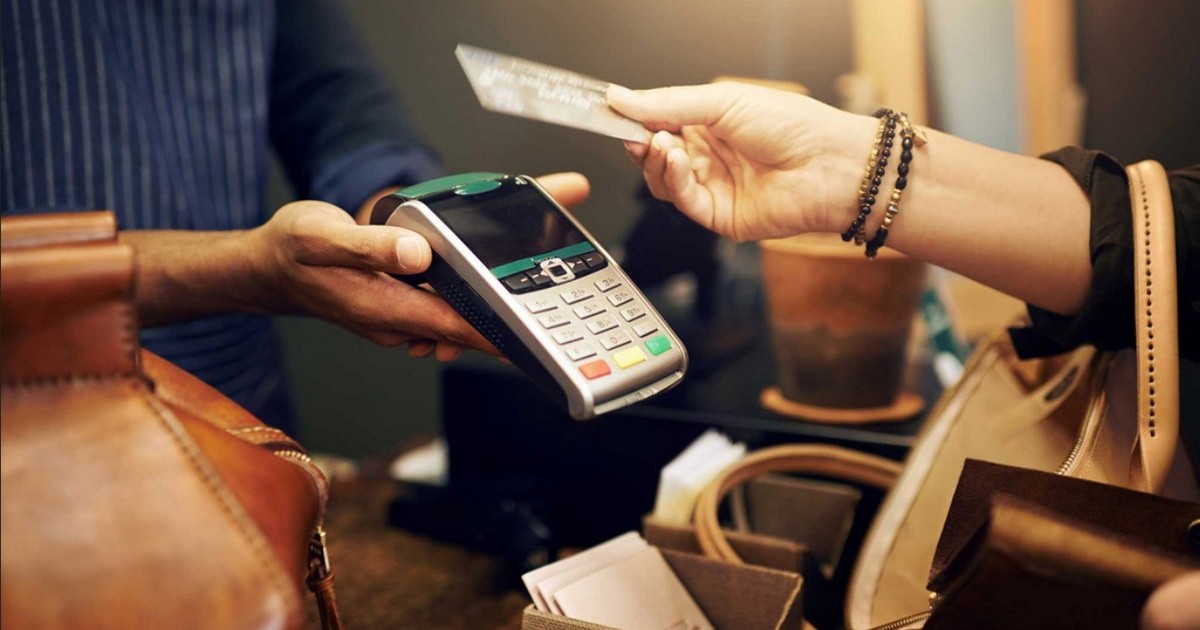 Зачекинились: кто из украинских ритейлеров уже использует электронные чеки и что это им дало