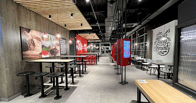 Сеть ресторанов KFC открыла в Киеве новый ресторан – 51-й в Украине (+фото)