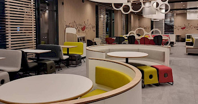 McDonald’s відкрив другий флагманський ресторан в Києві на Оболоні