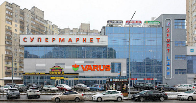 Новый Varus открылся в Киеве на Позняках (+фото)