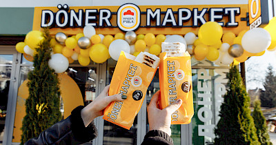 Юбилей: МХП открыл 100-е заведение сети безопасной уличной еды Döner Маркет (+фото)
