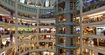 В метавселенной заработал первый виртуальный торговый центр