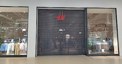 H&M объявил о полном выходе с российского рынка