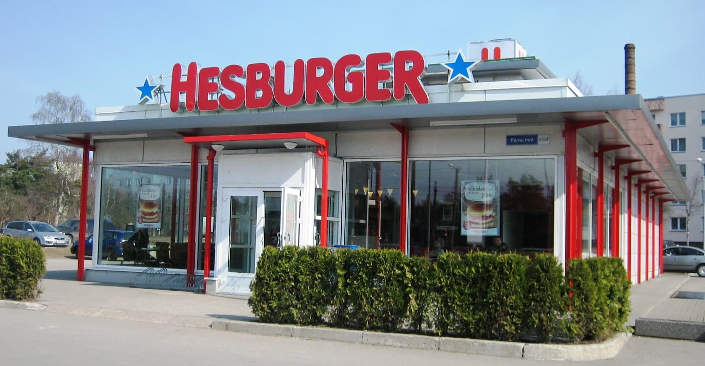Приклад для McDonald’s: мережа Hesburger відновила роботу ресторанів в Україні на прохання команди