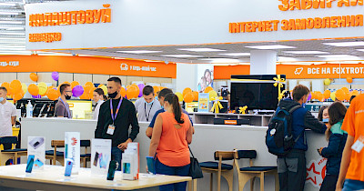 Перезапуск магазинов, программа кэшбек и покупка частями: как работает Фокстрот в мае