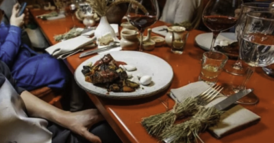 Аналитика НВ: Киев разрешил продавать алкоголь в ресторанах до 22:00. Поможет ли это заведениям