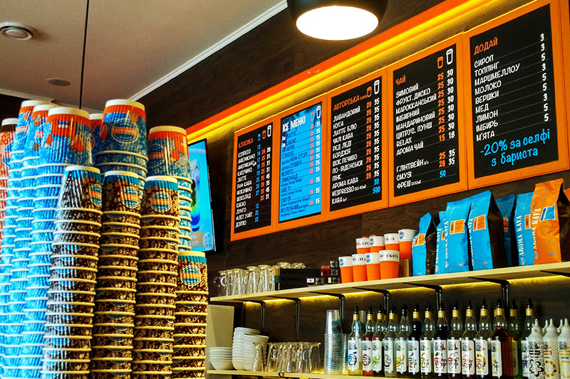 Найбільша українська мережа кав’ярень Aroma Kava закрила свої заклади в Білорусі
