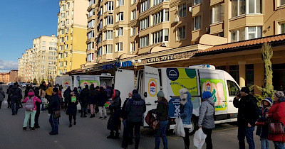 МХП передав понад 10 тонн м’ясних виробів ЗСУ, ТрО та біженцям