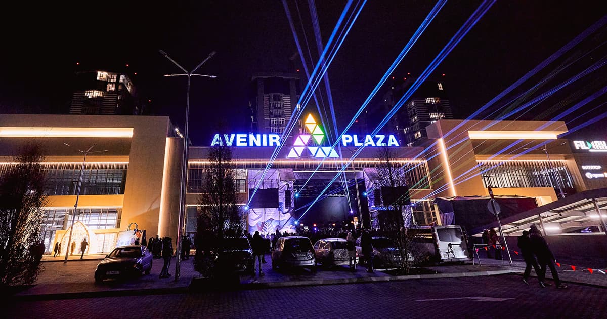 Центр Бучі: як виглядає новий ТРЦ Avenir Plaza в місті Буча (фотоогляд)