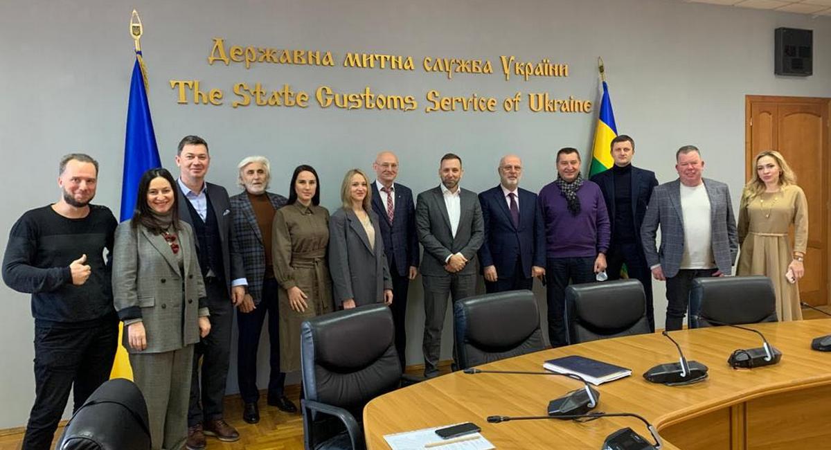 Державна митна служба України готова до системної співпраці для усунення перешкод для бізнесу