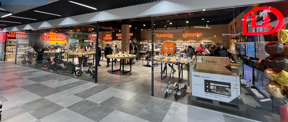 Море гаджетов и инновационный дизайн: Цитрус в Черноморске обновился и сменил адрес