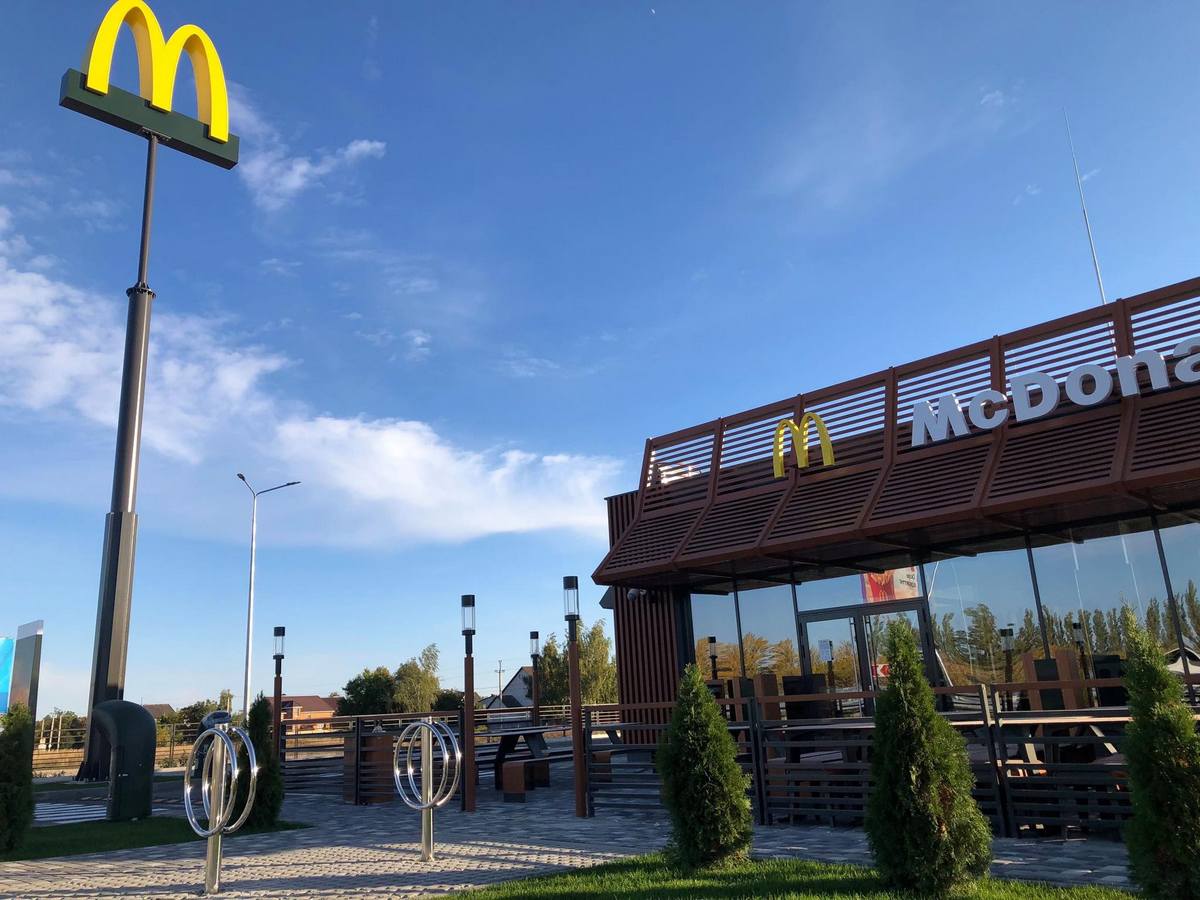 McDonald’s открыл свой первый в Украине ресторан около автотрассы (+фото)