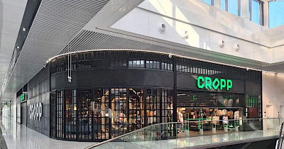 В луцком ТЦ ЦУМ откроется самый большой магазин CROPP в городе