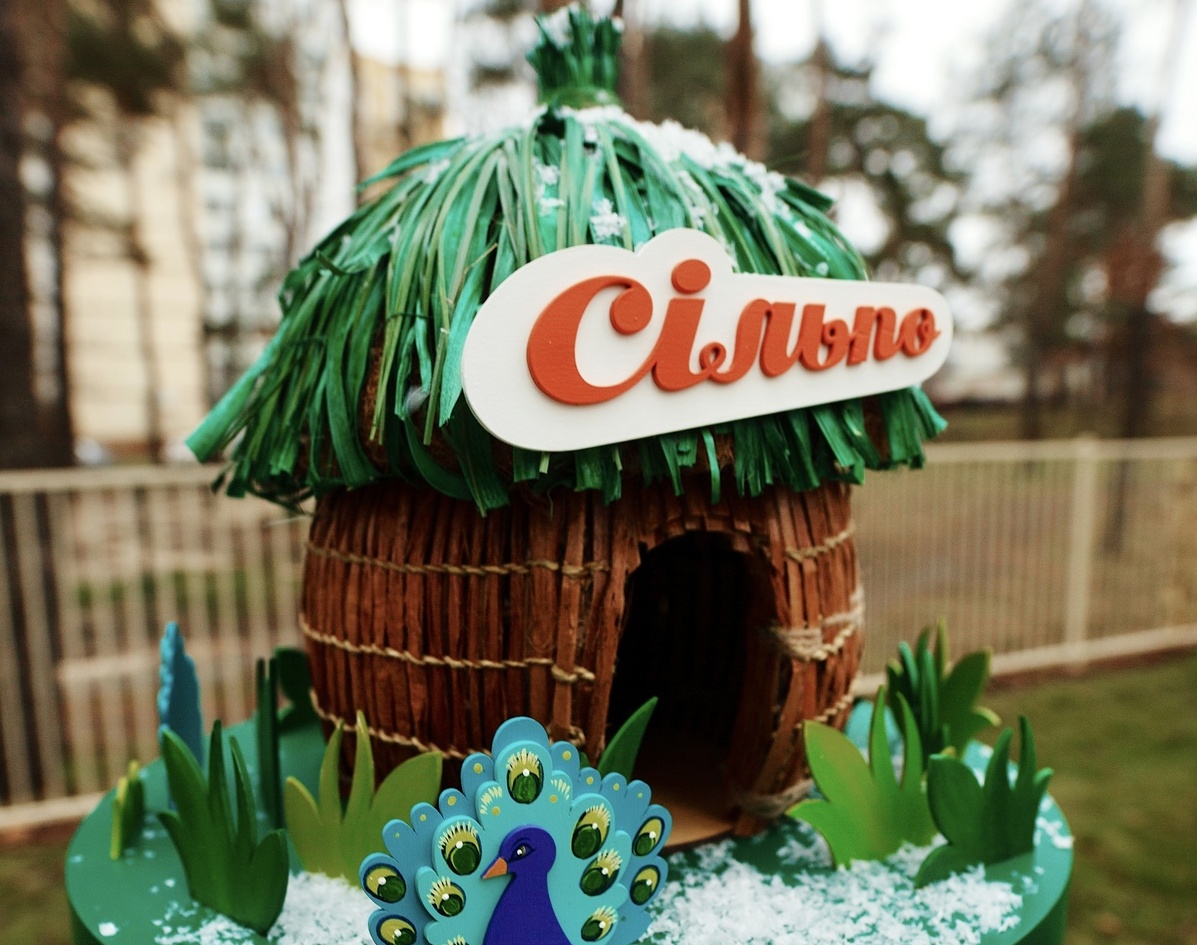 Пташиний формат: дизайнерські годівниці від Сільпо як промо власної доставки