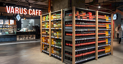 Відкритість і екологічність: як виглядає Varus нового формату в Києві (фотоогляд)