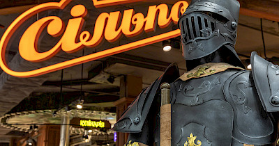 Сеть Сільпо открыла два новых дизайнерских магазина в Западной Украине (фотообзор)