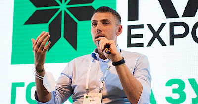 Дмитро Деревицький, Алло: Під час шторму лідер повинен брати штурвал в свої руки