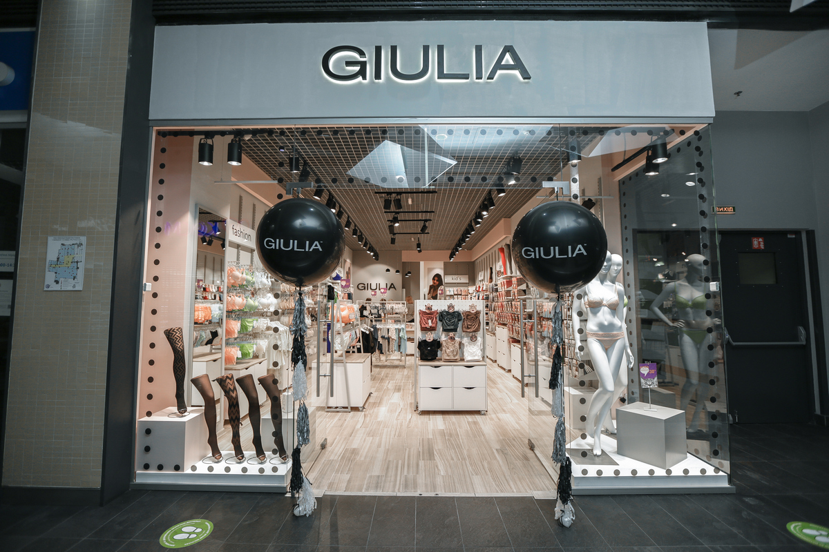 Мережа Giulia відкрила магазин у новому форматі й запланувала запуск ще 10 точок до кінця року (+фото)