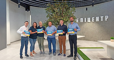 Українські підприємці отримали перші гранти від компанії Епіцентр