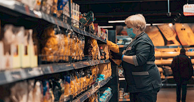 Купуйте безпечно: як супермаркети працюють в період карантину