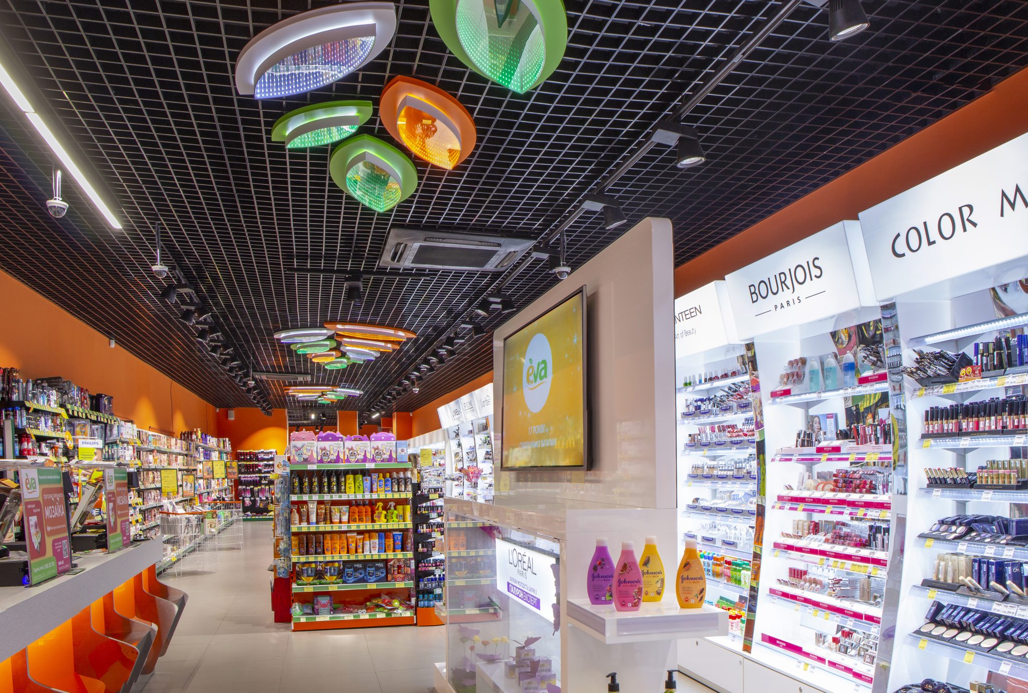 Лінія магазинів EVA під час карантину працює в посиленому протиепідемічному режимі