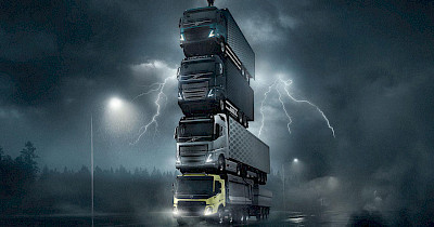 Реклама недели: Фокстрот, Burger King, Volvo и пирамида из грузовиков