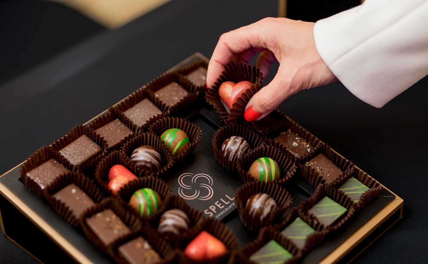 Співзасновники Spell: ми перші, хто масштабує крафтове виробництво шоколаду в Україні