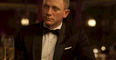 Реклама недели: Эпицентр, Алло, Versace, Heineken и Дэниел Крейг