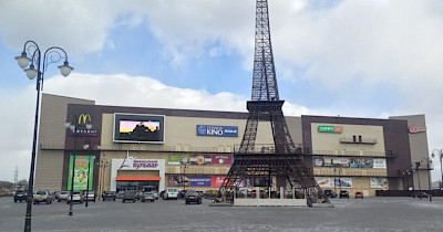 Харьковский ТРЦ Французский Бульвар открыл два новых этажа: фуд-холл и детскую галерею