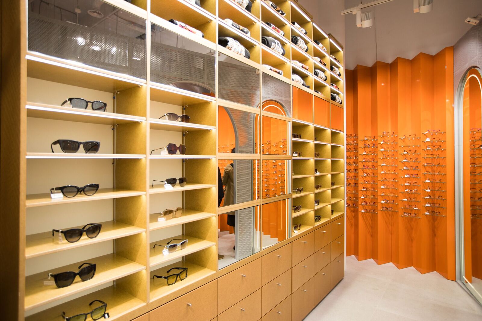 В Киеве открылся магазин CASTA в новом «смелом» формате